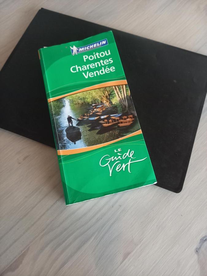 La Charentaise Ch D'Hotes ,Studio Cherac Luaran gambar