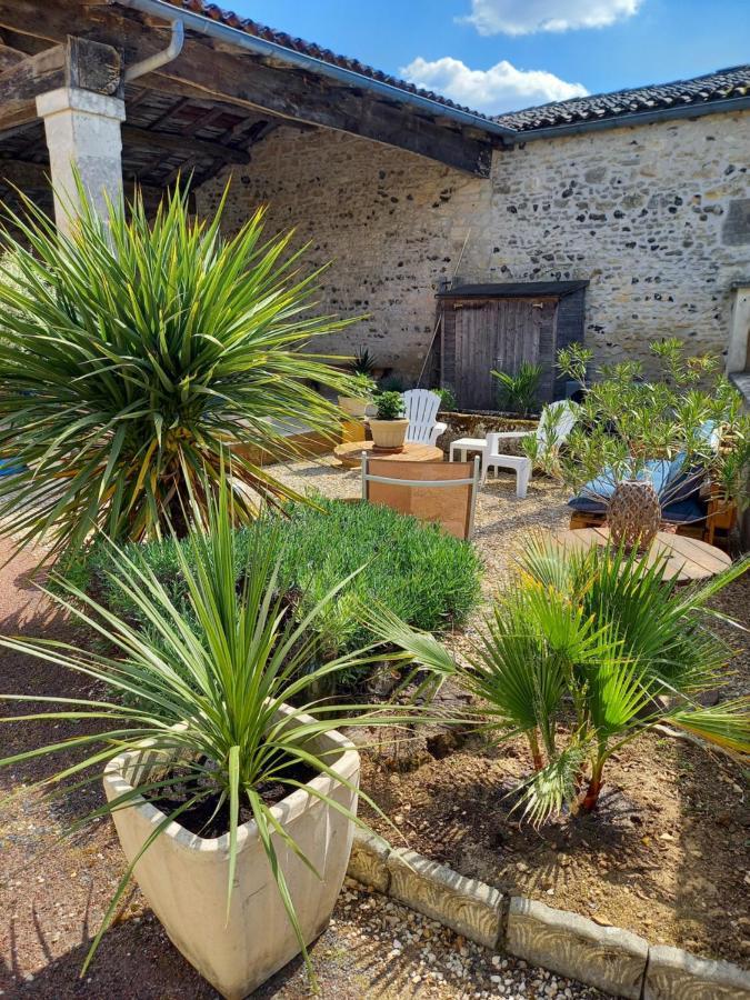 La Charentaise Ch D'Hotes ,Studio Cherac Luaran gambar