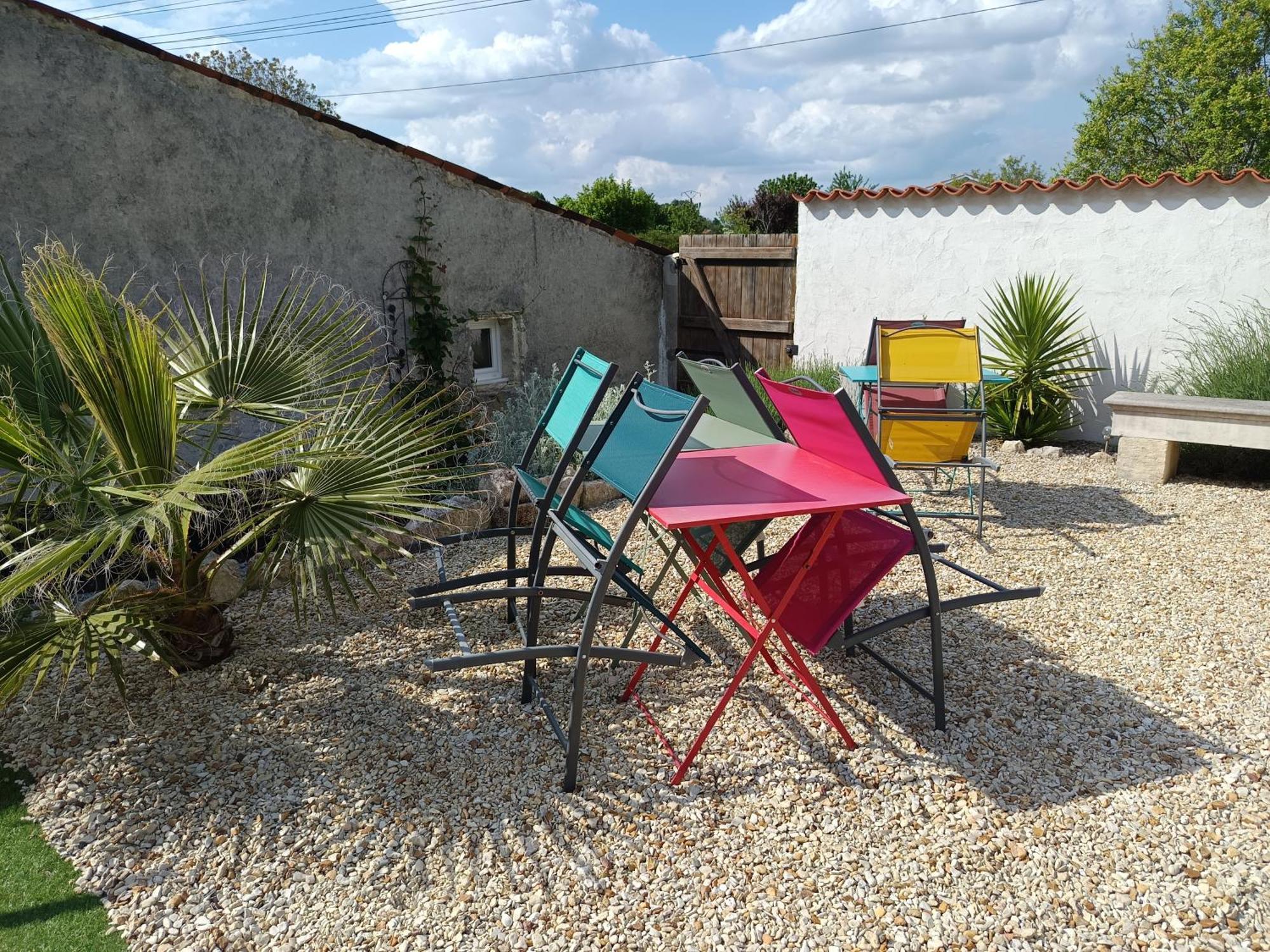 La Charentaise Ch D'Hotes ,Studio Cherac Luaran gambar
