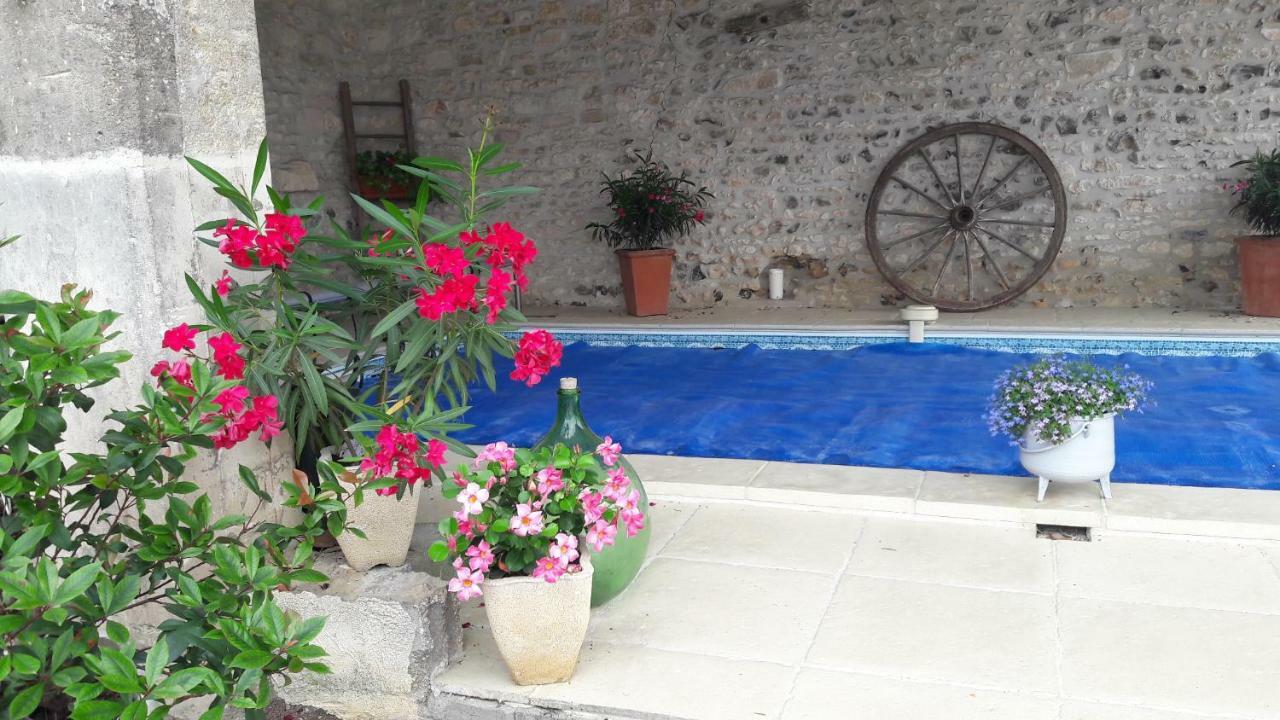 La Charentaise Ch D'Hotes ,Studio Cherac Luaran gambar
